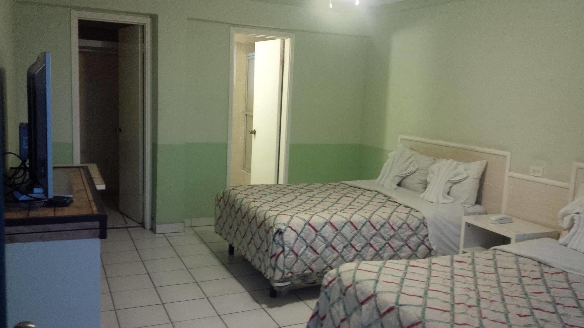 Hotel Golf Tijuana Kültér fotó