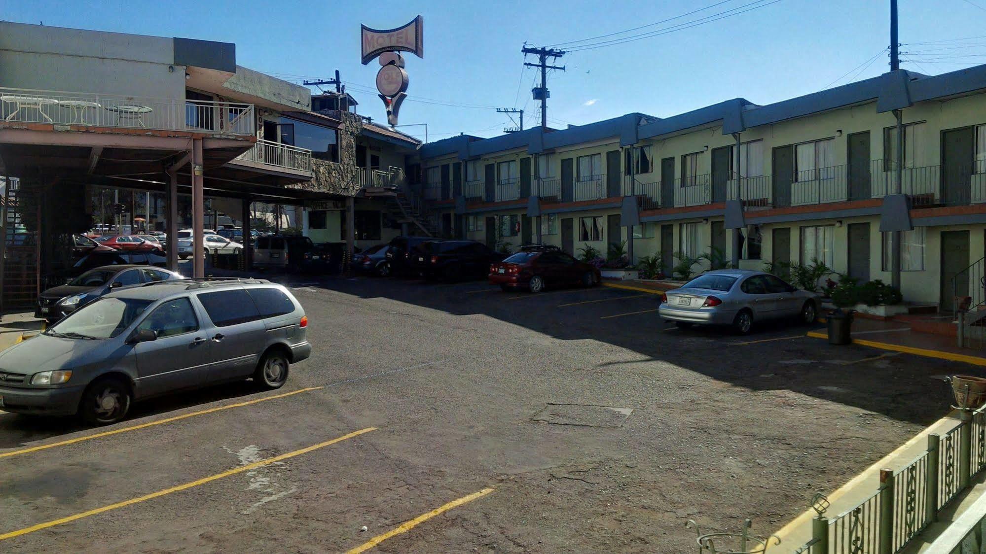 Hotel Golf Tijuana Kültér fotó
